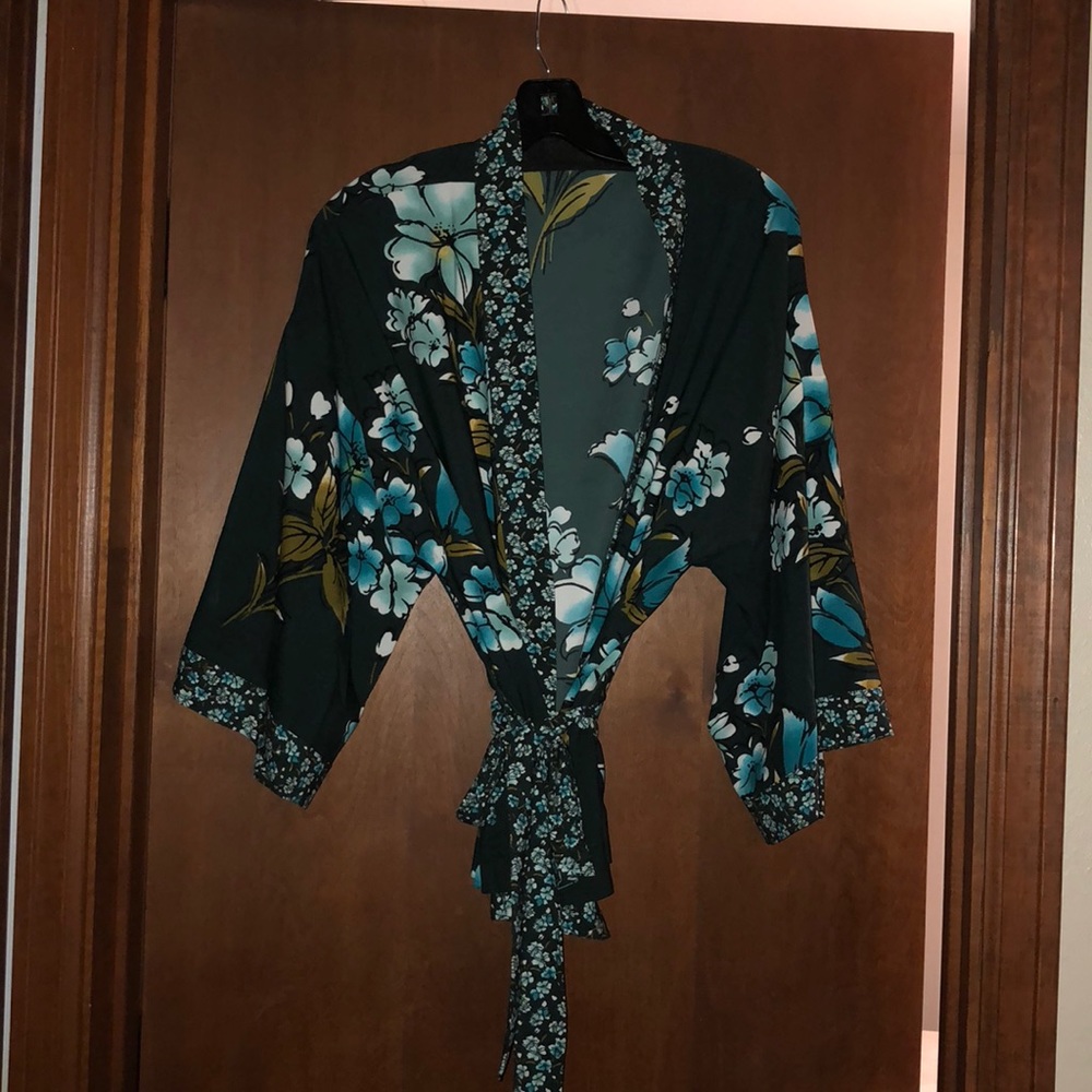 NWOT LOFT kimono, M